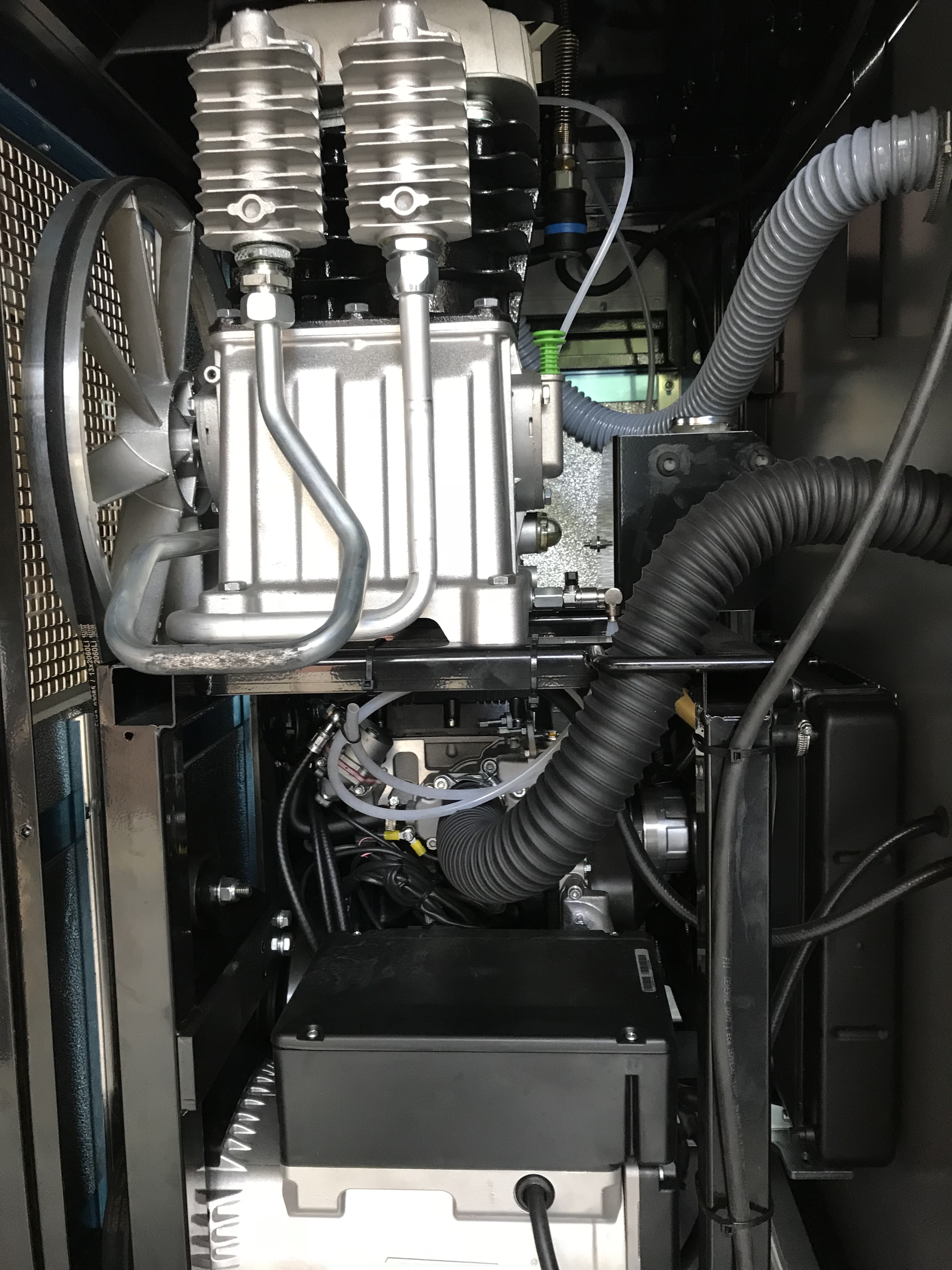 Блок генераторный +компрессор M&B 500943