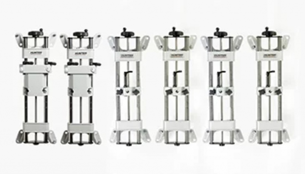 self-centering-wheel-clamps-6.jpg